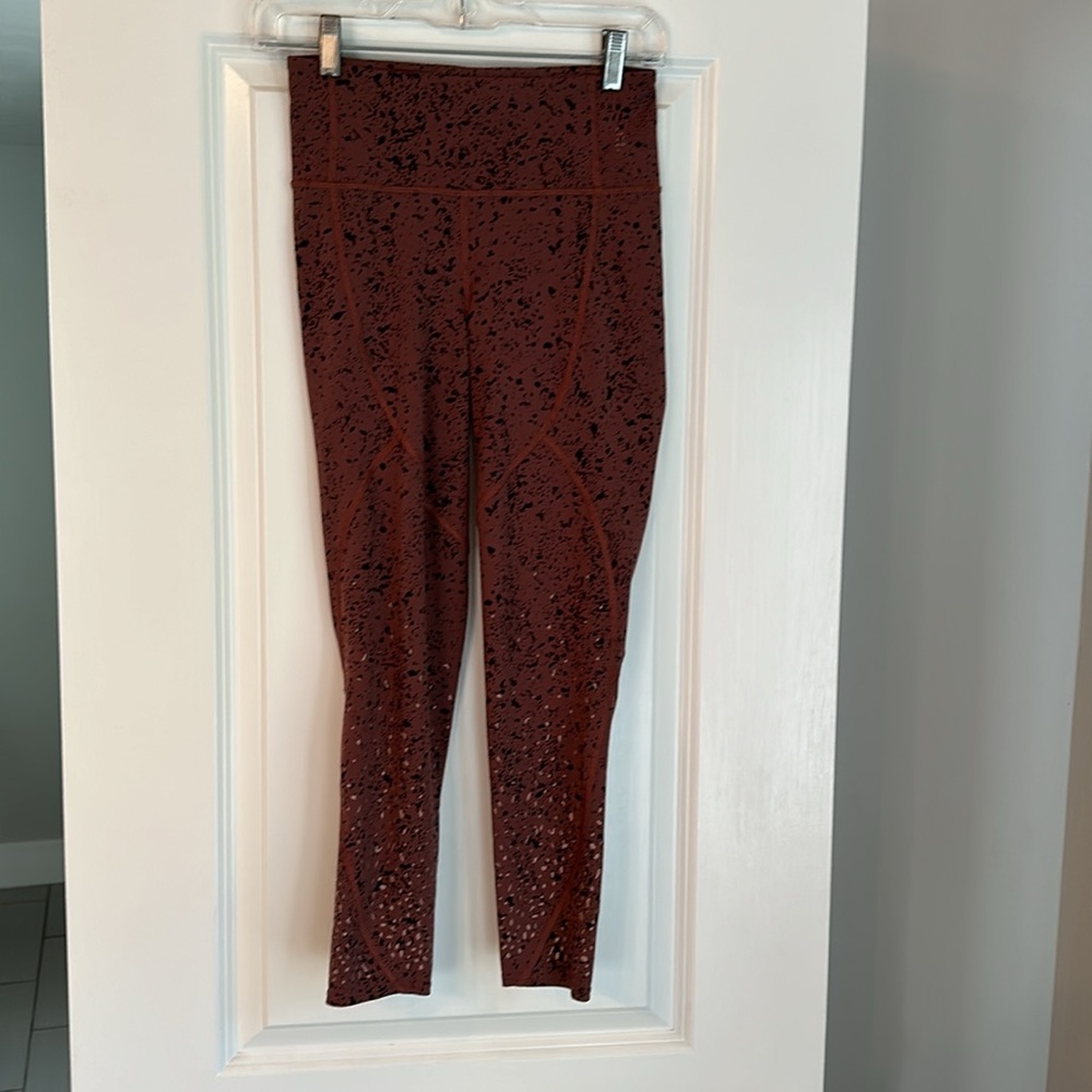 Lulu lemon leggings